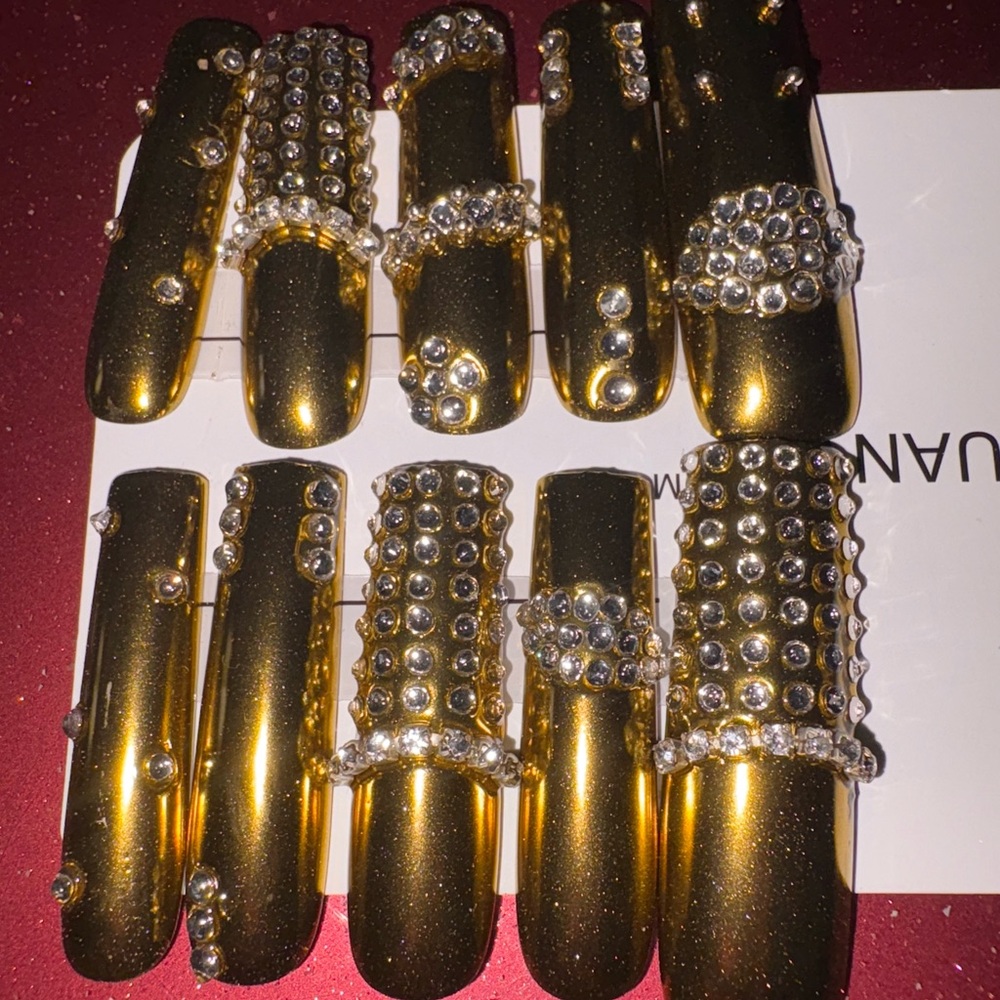 Gold and Silver Embellished Nail Set